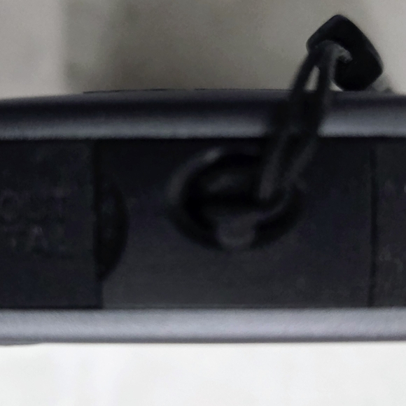 Compact Digital Camera - Gray - Picture 4 of 6